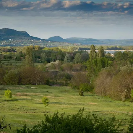 Szep Balaton Apartamento *